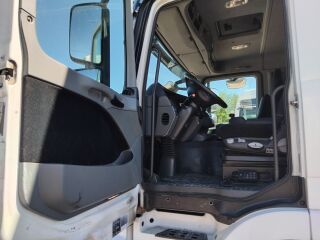 Mercedes-Benz Actros Actros 1832L 4x2 Furgoon isoterm külgavatav 11.9 EcoRoll OM501LA V/1 235kW
