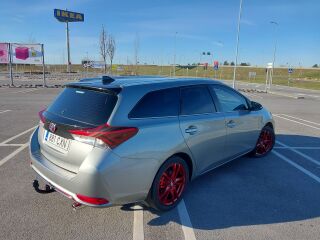 Toyota Auris 1.6 R4 16V 97kW