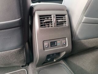 Mitsubishi Outlander Instyle Plus 4WD 2.4 PHEV 225кВ