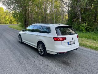 Volkswagen Passat R-Line 2.0 R4 140kW