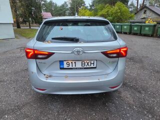 Toyota Avensis 1.6 82kW