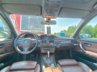 BMW 330 3.0 170кВ