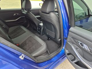 BMW 320 d xDrive M-Pakett High-Gloss Shadow Line CURVE 2.0 140kW