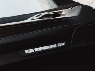 BMW 730 Xdrive 3.0 195кВ