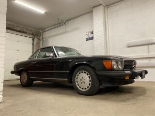 Mercedes-Benz SL 560 5.6 V8