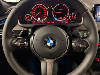 BMW X5 40d xDrive M-pakett 3.0 R6 230кВ
