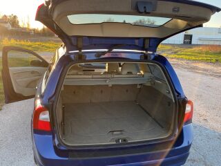 Volvo V70 2.4 136kW