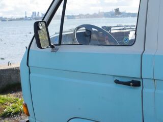 Volkswagen Transporter 1.6 51кВ
