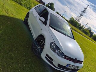 Volkswagen Golf 1.6 81kW