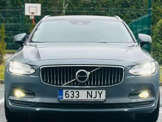 Volvo V90 Momentum 2.0 B4, AWD, Pro KERS Mild Hybrid 145kW
