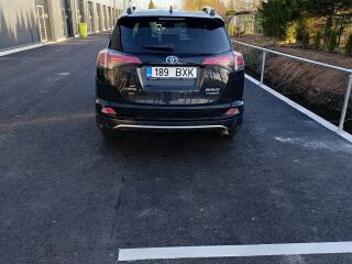 Toyota RAV4 Style 2.5 Hybrid 114kW