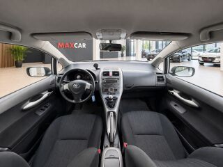 Toyota Auris 1.6 91kW