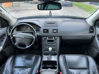 Volvo XC90 i 2.4 R5 Diesel 120kW