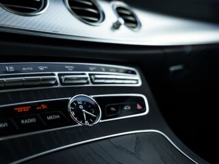 Mercedes-Benz E 200 Avantgarde Widescreen 1.6 R4 OM654 DOHC 118kW