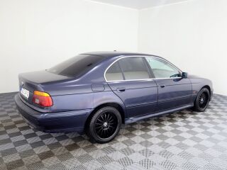 BMW 525 Sportpakett Facelift ATM 2.5 D 120кВ