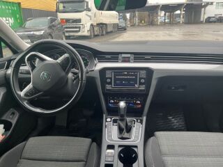 Volkswagen Passat Business 1.5 110kW