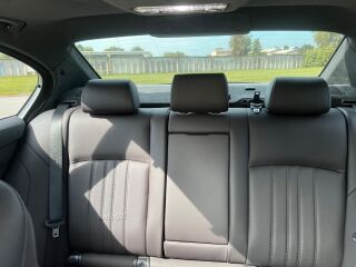 BMW M5 4.4 412kW