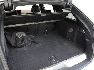 BMW 530 E X-Drive M-Sportpakett 2.0 215кВ