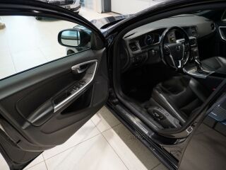 Volvo V60 2.0 140kW