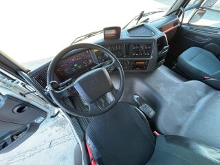 Volvo FM 380 6x2*4 285kW
