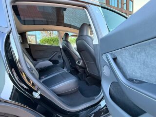 Tesla Model Y Long Range AWD Dual Motor 378kW