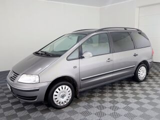 Volkswagen Sharan Comfortline Facelift ATM 1.9 TDI 85kW