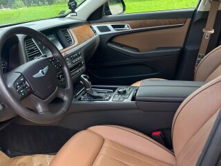 Hyundai Genesis G80 3.8 V6 232kW