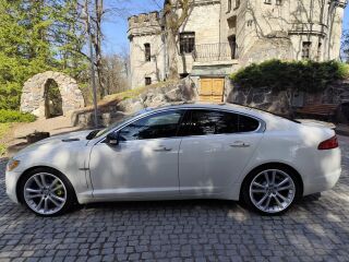 Jaguar XF R-Design 2.7 152kW