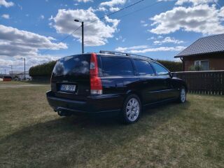 Volvo V70 2.4 136kW