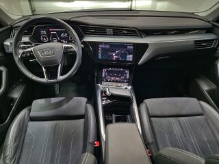 Audi Q8 e-tron 50 QUATTRO 250kW