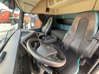 Volvo FM 330 4x2 250kW