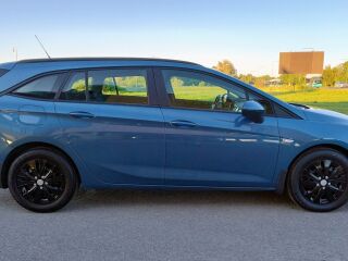 Opel Astra Sport Tourer 1.6 81кВ