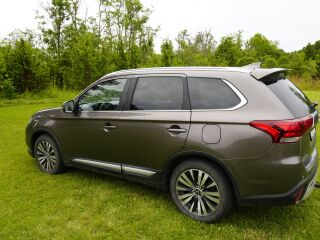 Mitsubishi Outlander Instyle Pluss 4WD 2.0 110kW