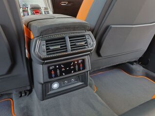 Lamborghini Urus PEARL CAPSULE 478kW