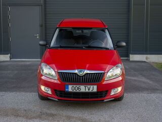 Skoda Praktik Window Van Comfort N1 1.2 R4 63кВ