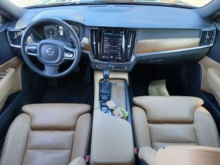 Volvo S90 INSCRIPTION 2.0 D 140кВ