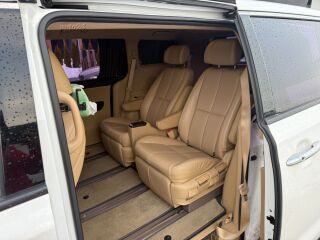 Kia Carnival Hi-Limousine 2.2 147kW