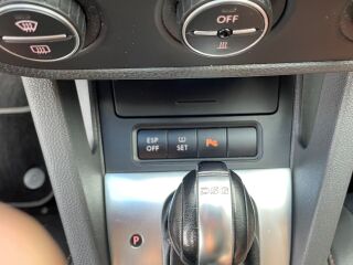Volkswagen Golf Individual 2.0 103кВ