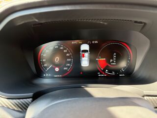 Volvo S90 R-Design Plus AWD 2.0 T8 235кВ