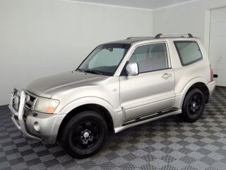 Mitsubishi Pajero Luxury ATM 3.2 DI-D 118кВ