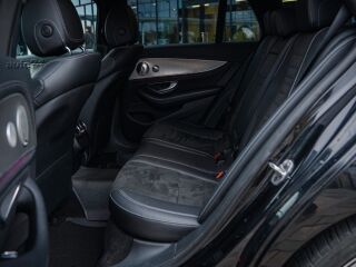 Mercedes-Benz E 220 AMG Burmester 2.0 143kW