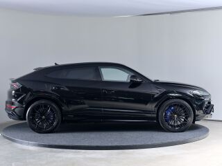 Lamborghini Urus SE 4.0 V8 588кВ