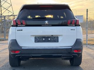 Peugeot 5008 GT Line Blue-HDi EAT8 1.5 96kW