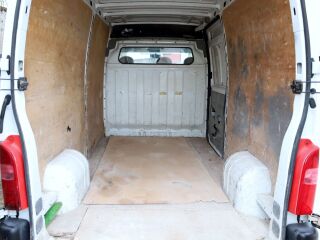 Opel Movano Van 2.5 dCi 84кВ