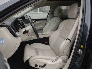 Volvo XC60 2.0 146kW