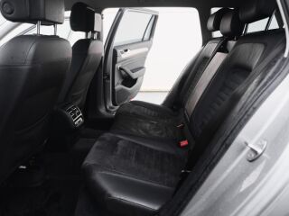 Volkswagen Passat Variant Highline 1.6 R4 TDI 88kW