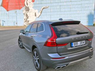 Volvo XC60 AWD Inscription Styling Kit 2.0 B5 KERS 173kW