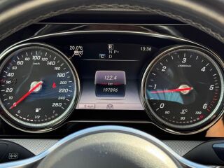 Mercedes-Benz E 220 D T 4MATIC 2.0 143kW