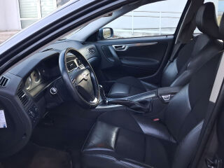 Volvo V70 D5 120kW