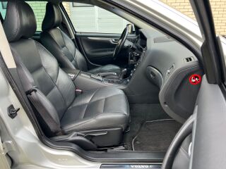 Volvo V70 Facelift 4WD 2.4 D5 136kW